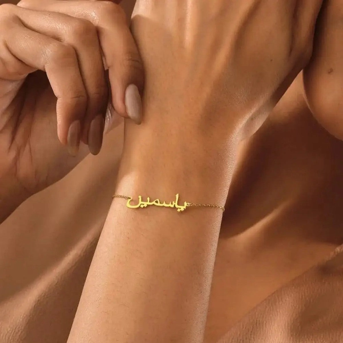 Custom Name Bracelets - Personalized Jewelry - Gold/Silver- Gift For Mom/Grandma/Girlfriend - #BC1