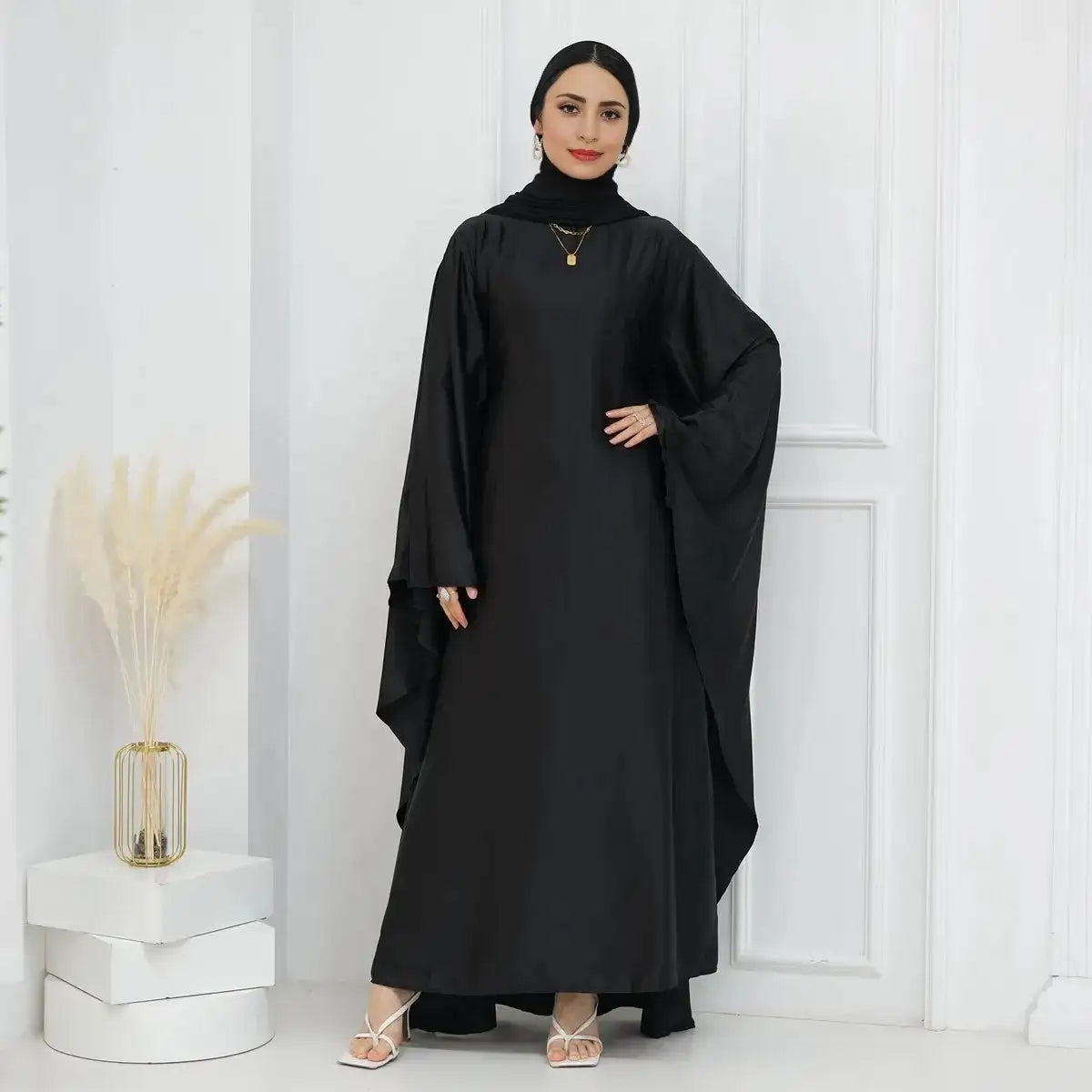 Dark Gray, Apricot, Pink, Rose, Sky Blue, Royal Blue, Green, Taro, Coffee, Maroon, Dark Green, Black