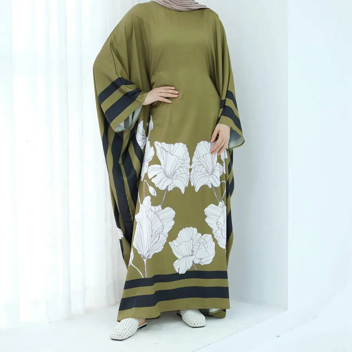 Green, Maroon, Pink, White