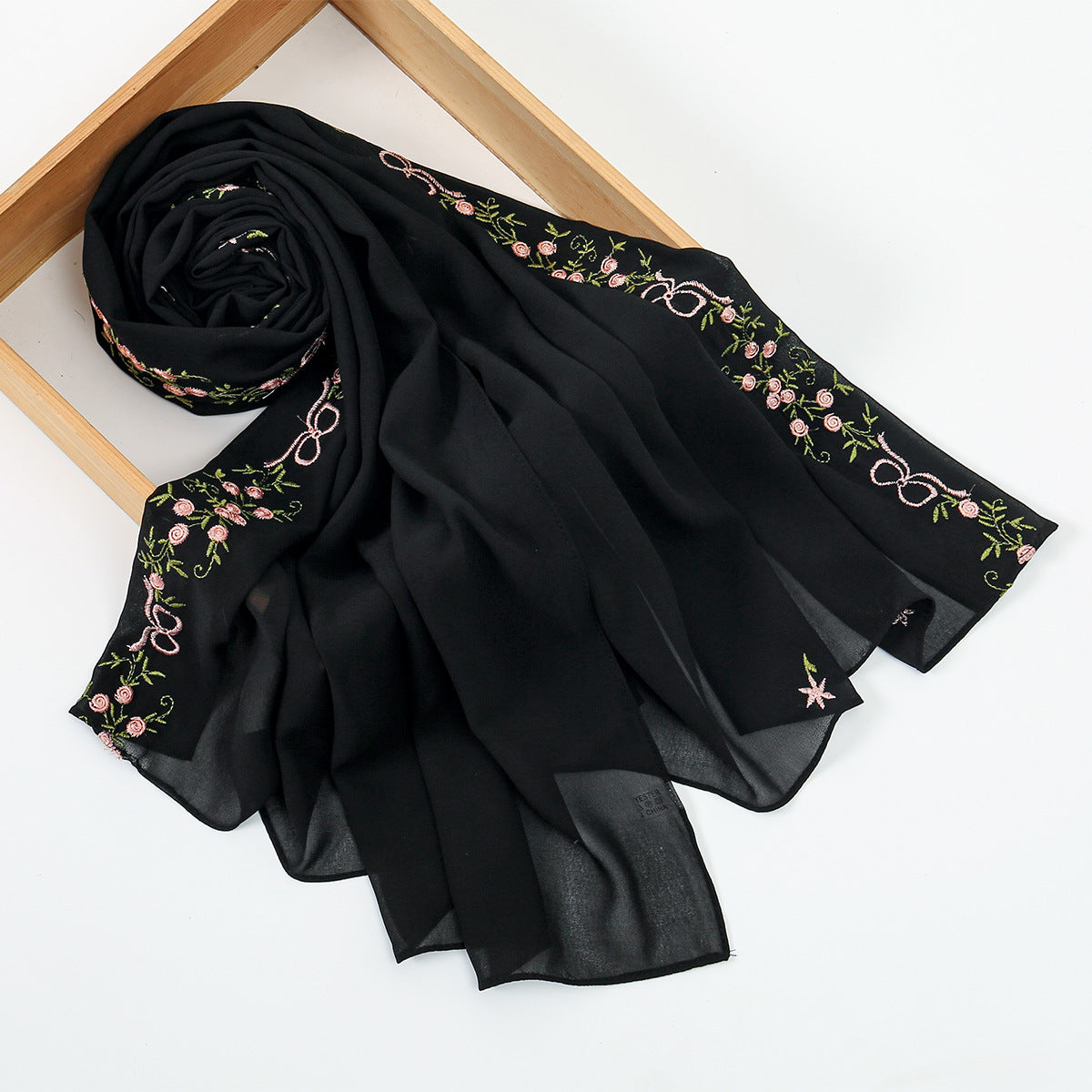 Muslim Women Embroidery Hijab Scarf #26VE122