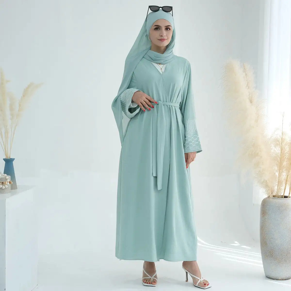 Embroidery Sleeve Muslim Women Cardigan Open Abaya Dress