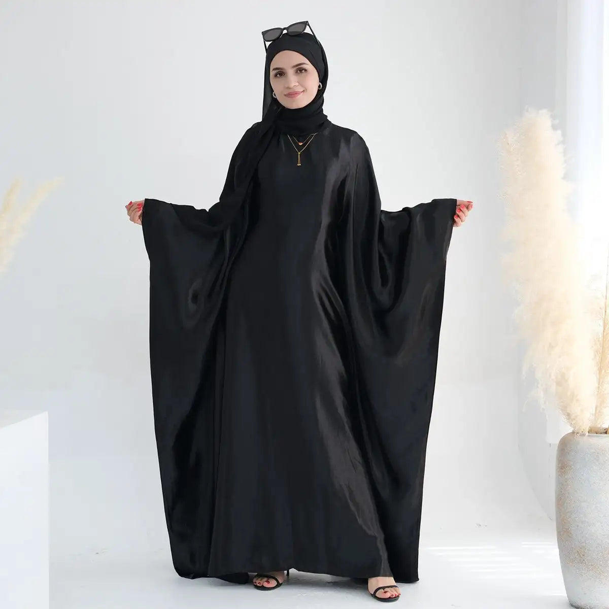 Wrinkle Satin Bright Muslim Women Farasha Abaya Dress Urgarment Wrinkle Satin Bright Muslim Women Farasha Abaya Dress Urgarment