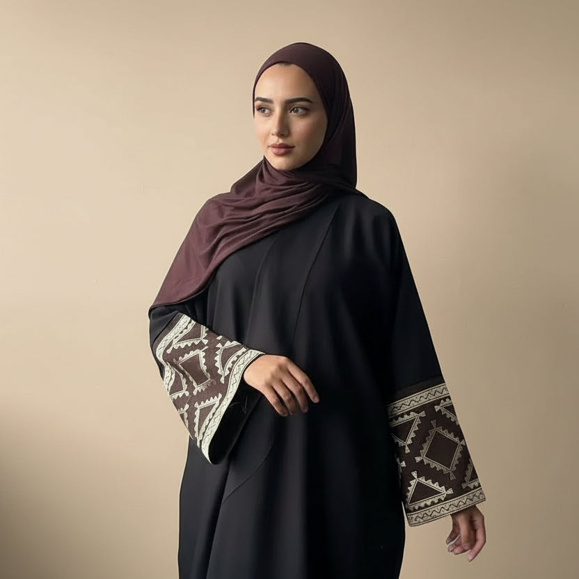 Apricot, Black