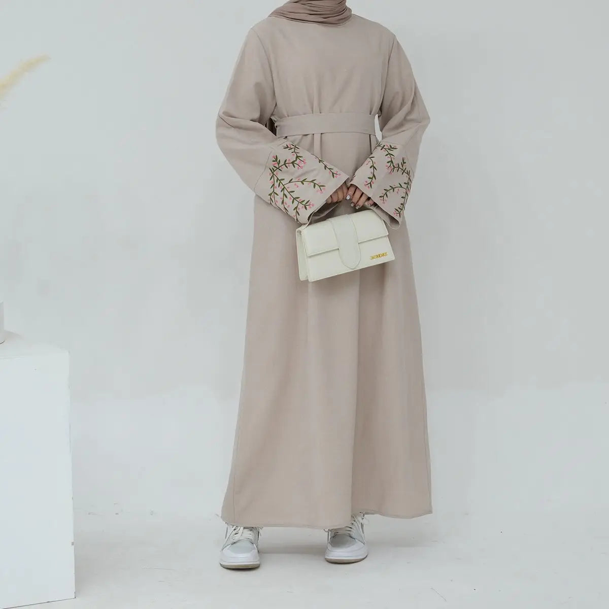 Flower Embroidery Abaya Dress – Urgarment