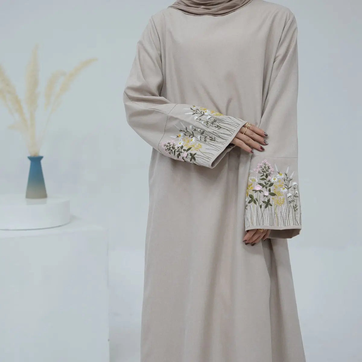 Flower Embroidery Abaya Dress – Urgarment