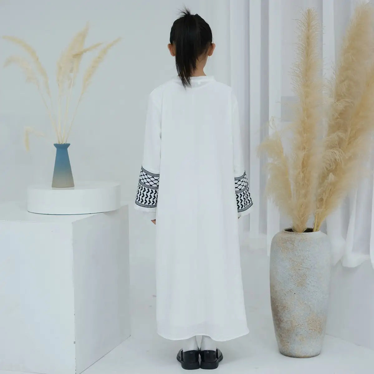 Arab Muslim Mother And Daughter Girl Matching Embroidery Tassel Sleeve Cardigan Open Abaya Dress